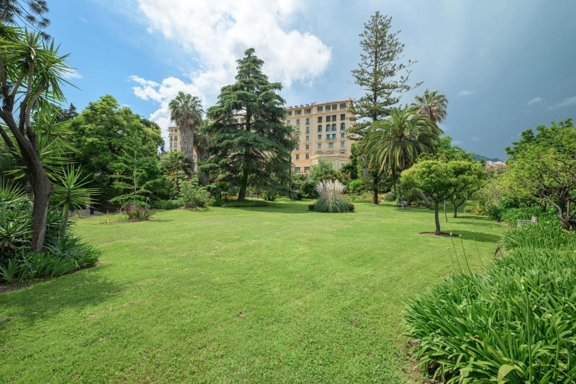 芒通Le Coq Tersling - Residential Parking - Ac - Sea View公寓 外观 照片